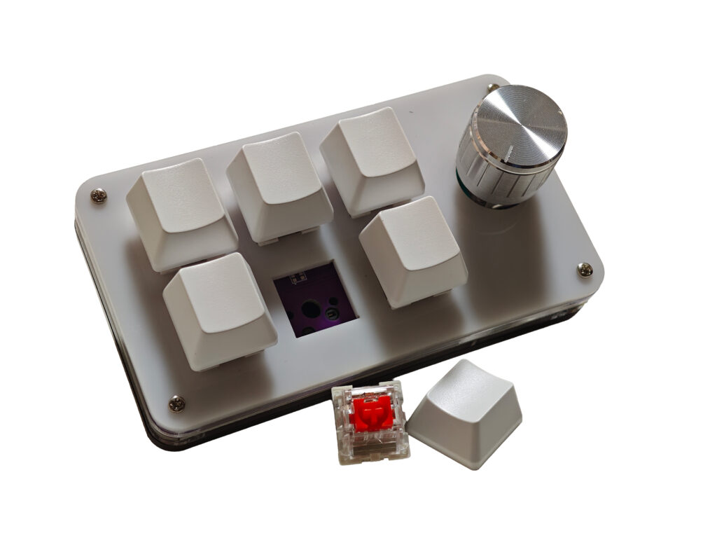 USB プログラマブル キーボード 6キー + 1回転ノブ 全2色 発売 | XYZA